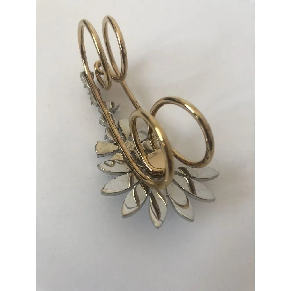 Burberry Half Daisy‎ Double Finger Ring Metal with Crystals Gold L New - Picture 8 of 11